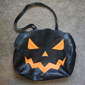 Dollskill trickz n' treatz jackolantern bag